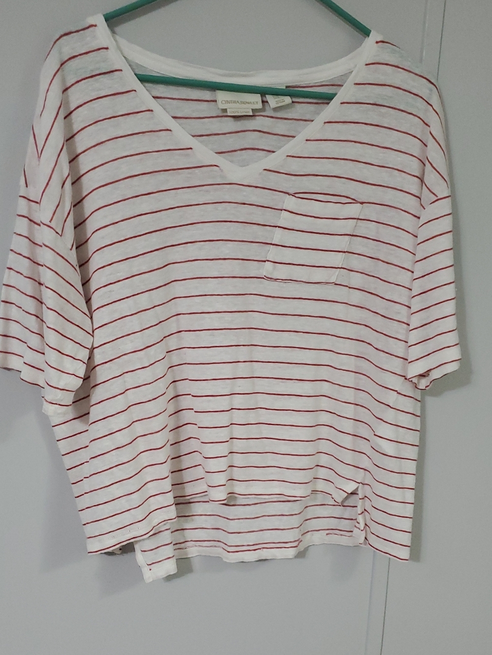 100% Linen Cynthia Rowley White Tee with Red Stripes